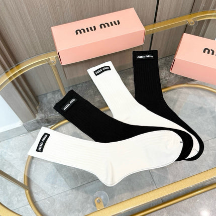 MIUMIU 26S CREW SOCKS 412422 (1 BOX)