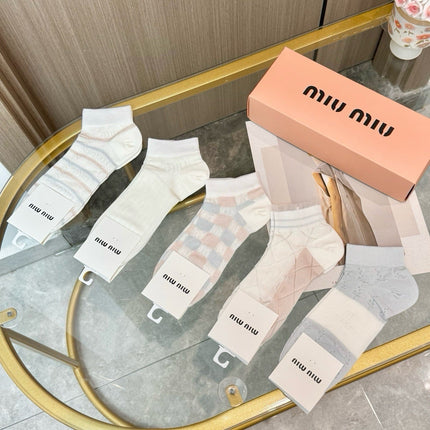 MIUMIU 26S ANKLE SOCKS 412423 (1 BOX)
