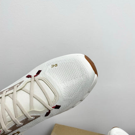 LOEWE 26S CLOUDTILT SNEAKER IN WHITE AND RED RECYCLED POLYESTER