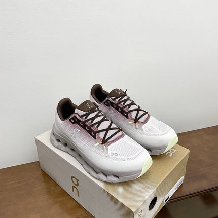 LOEWE 26S CLOUDTILT SNEAKER IN DARK BROWN IVORY RECYCLED POLYESTER