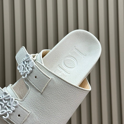 LOEWE 26S EASE SLIDE IN WHITE CALFSKIN