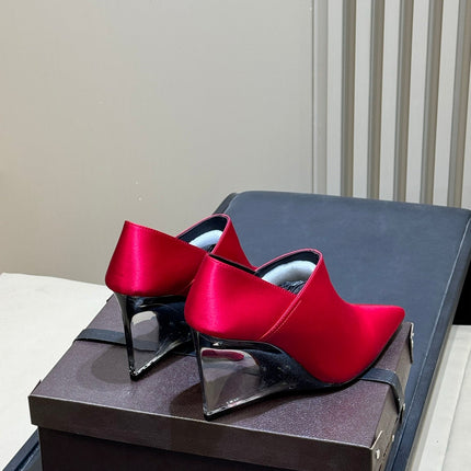 ALAIA 26S TRANSPARENT HIGH HEELS IN RED SATIN