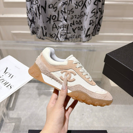 CHANEL 26S LACE UP SNEAKERS IN BEIGE SUEDE  AND WHITE FABRIC ROUND TOE