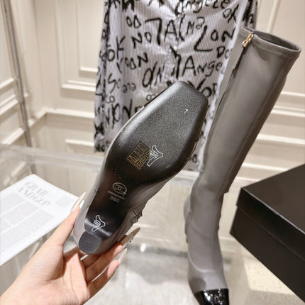 CHANEL 26S HIGH HEEL KNEE HIGH BOOTS 80 MM IN GRAY CALFSKIN AND BLACK PATENT LEATHER