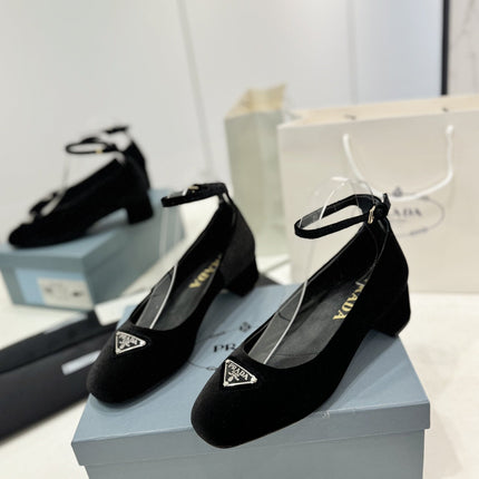 Pra Pumps 40 Square Sole Black Velvet