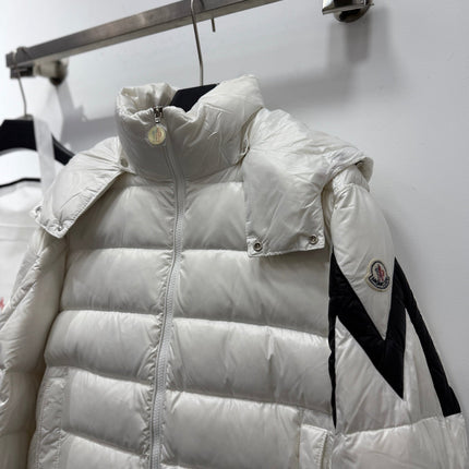MONCLER 26S DOWN JACKET 715