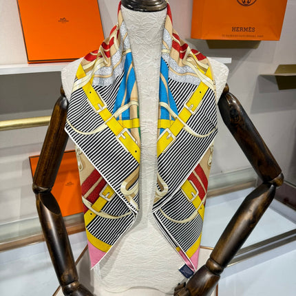 HERMES 26S SCARF 90 IN SILK 307103