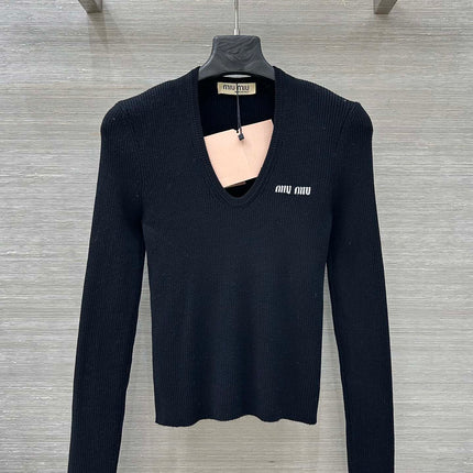 MIUMIU SWEATER STYLE 787