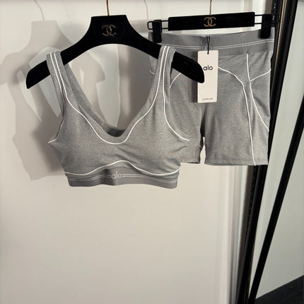 ALO 26S SPORTS BRA & HIGH-WAIST BIKER SHORTS SET 264