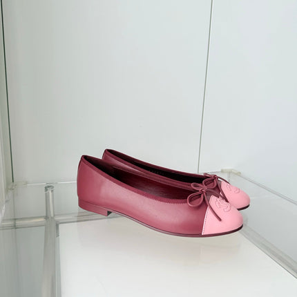 CHANEL 26S BALLET FLATS IN BURGUNDY RED CALFSKIN WITH PINK TOE CAP AND BOW