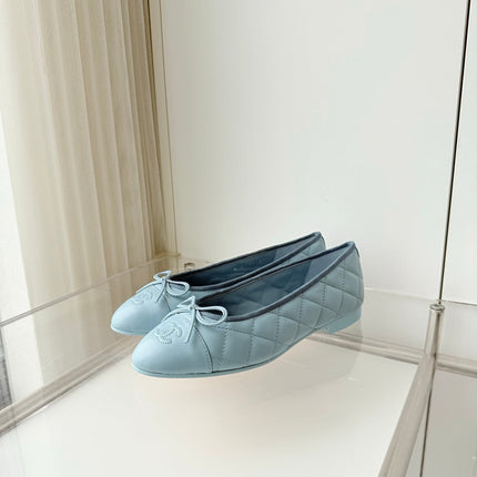 CHANEL 26S BALLET FLATS IN LIGHT BLUE QUILTED CALFSKIN WITH BOW
