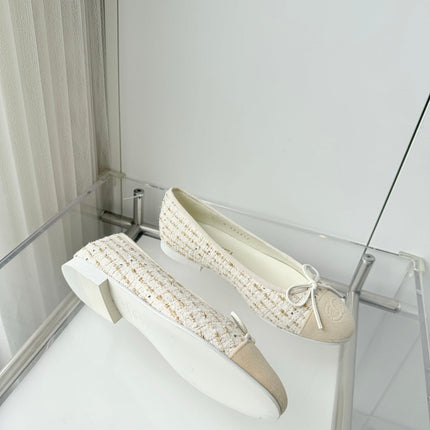 CHANEL 26S BALLET FLATS IN BEIGE TWEED WITH SUEDE TOE CAP & BOW
