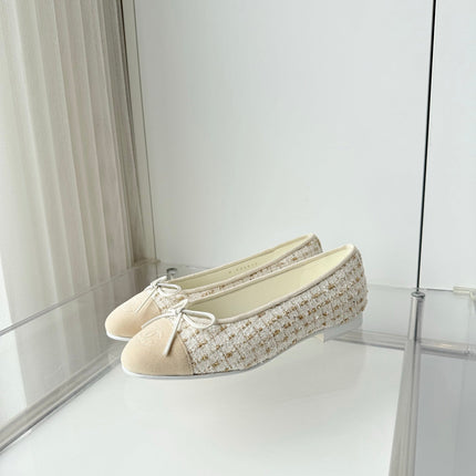 CHANEL 26S BALLET FLATS IN BEIGE TWEED WITH SUEDE TOE CAP & BOW