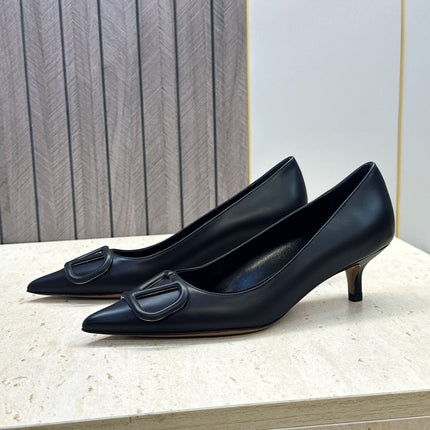 VALENTINO 26S HIGH HEELS 40 MM IN BLACK CALFSKIN