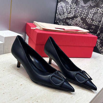 VALENTINO 26S HIGH HEELS 40 MM IN BLACK CALFSKIN