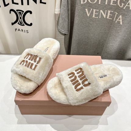 MIUMIU 26S FLAT SLIDES IN CREAM BEIGE SHEARLING