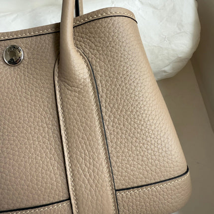 HM 25S GARDEN PARTY 23 CM IN WARM BEIGE TOGO