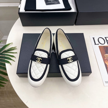 CHANEL 26S LOAFER MULES IN WHITE LAMBSKIN AND BLACK FABRIC