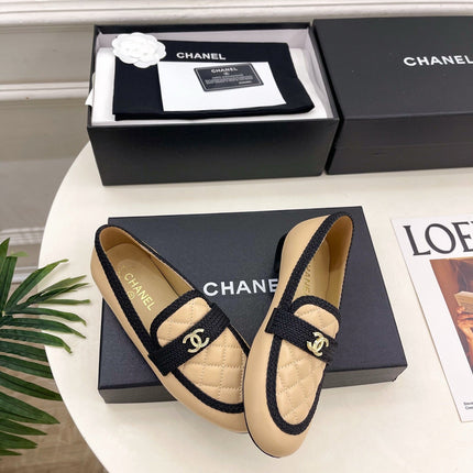 CHANEL 26S LOAFER MULES IN BEIGE LAMBSKIN AND BLACK FABRIC