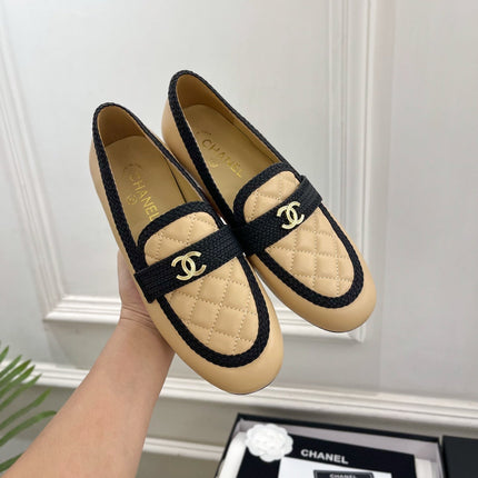 CHANEL 26S LOAFER MULES IN BEIGE LAMBSKIN AND BLACK FABRIC